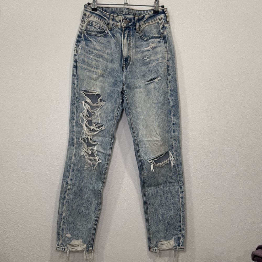 American Eagle Acid Wash Distressed Boyfriend Jeans